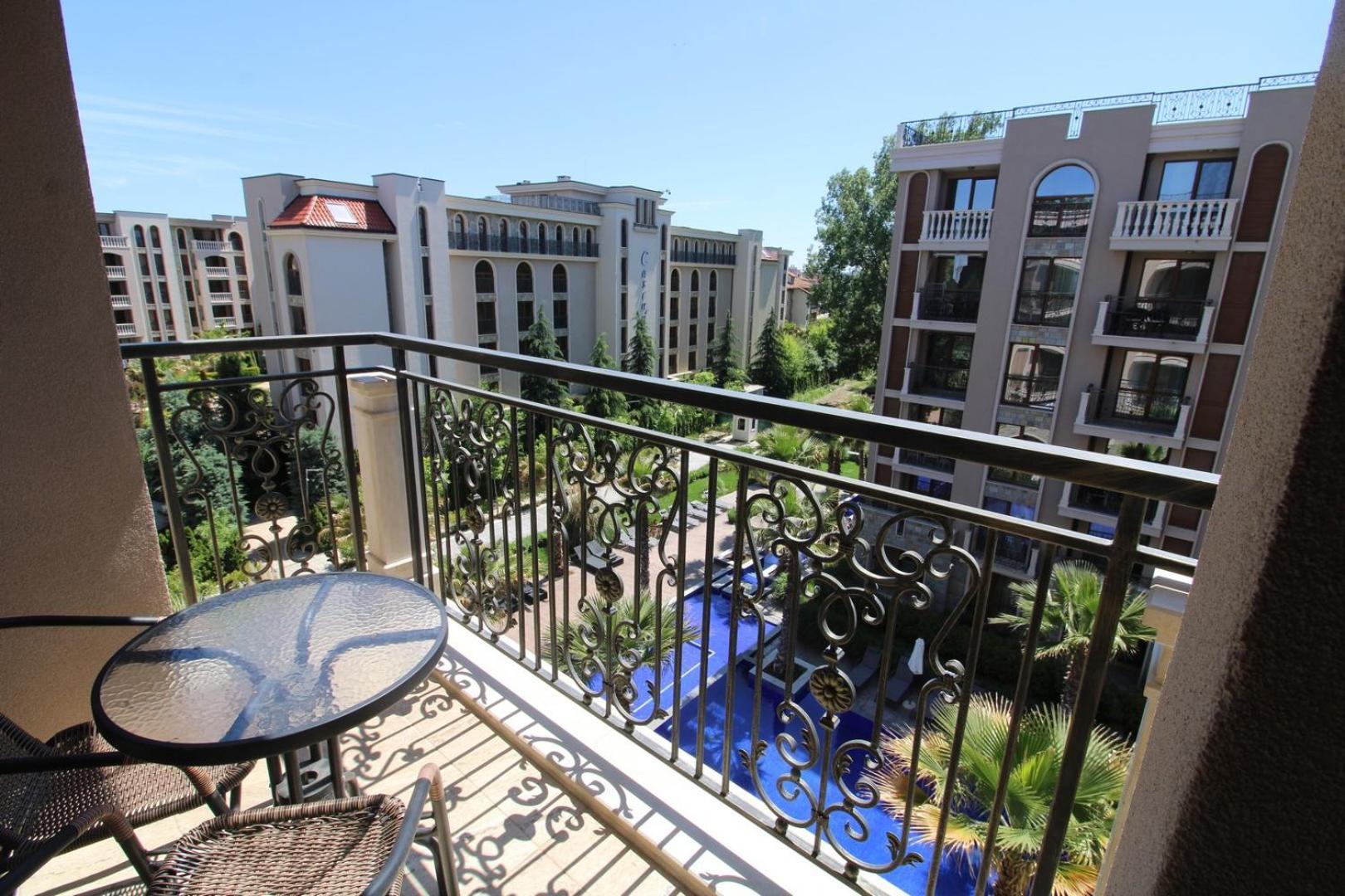 Menada Apartments In Cascadas Sunny Beach Room photo